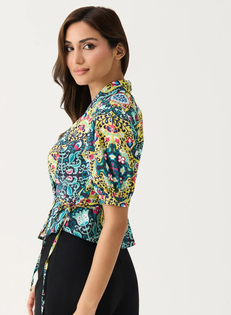 Zigzag Peplum Crop Top with V Neck