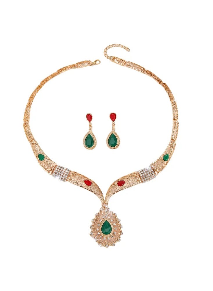 Hot selling gold hollowed out artificial rhinestone necklace and earring set in Europe and America - Image 1