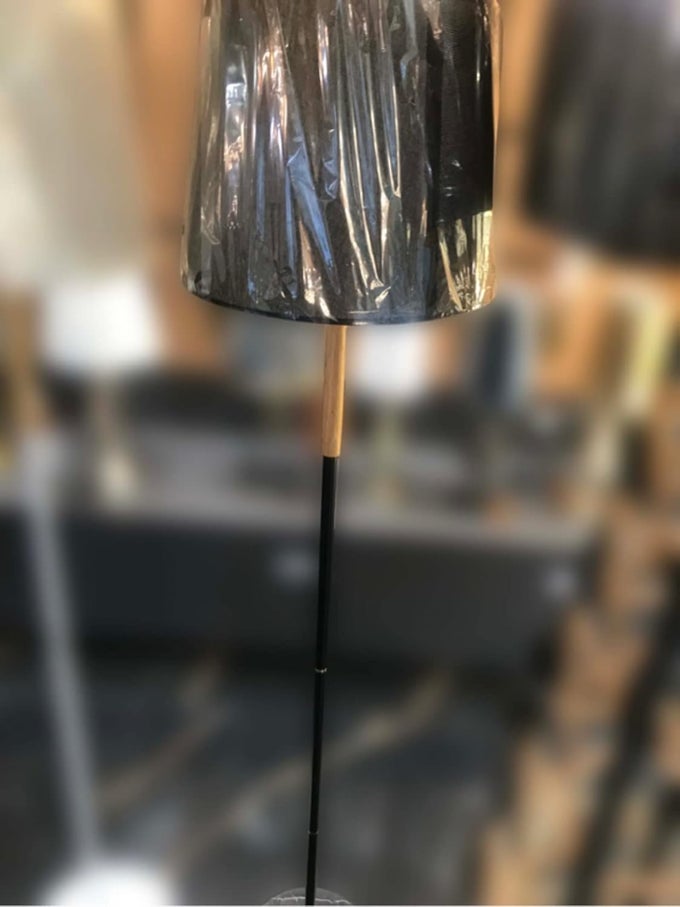 CLASSIC METAL STANDING MULTIUTILITY LAMP FOR LIVING ROOM AND HOME DECOR5 FEET GOLDEN