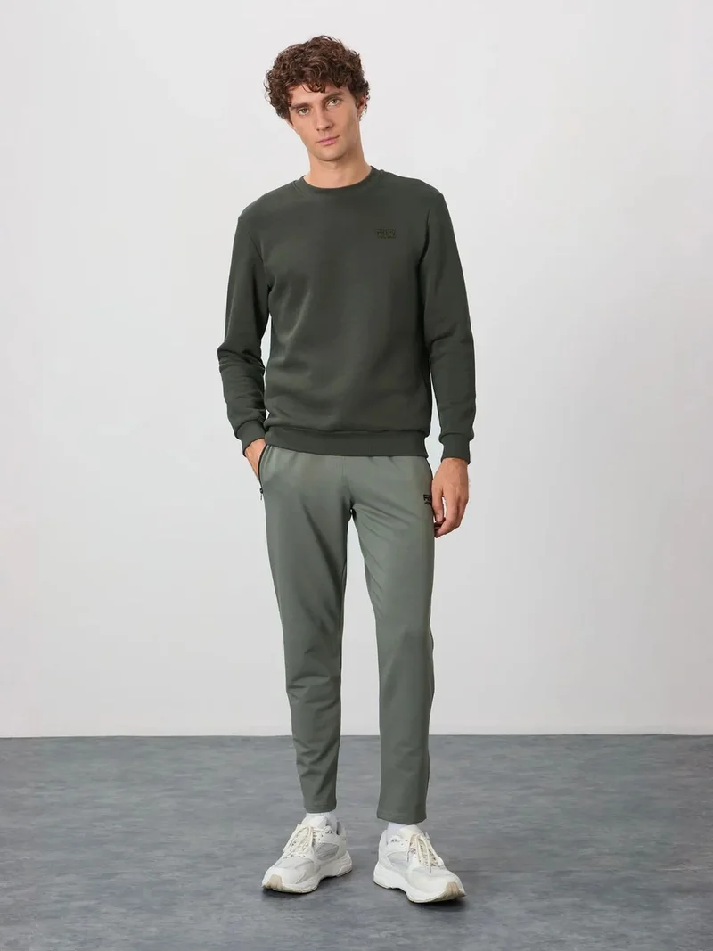 TOMMYLIFE TOMMY Men's Regular Fit Crew Neck Sweatshirt