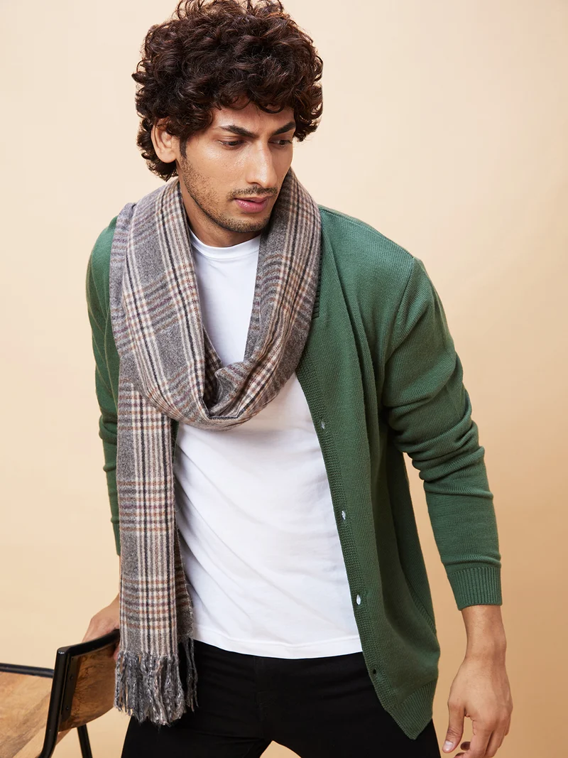 Globus Men Green Solid Casual Cardigan Sweater
