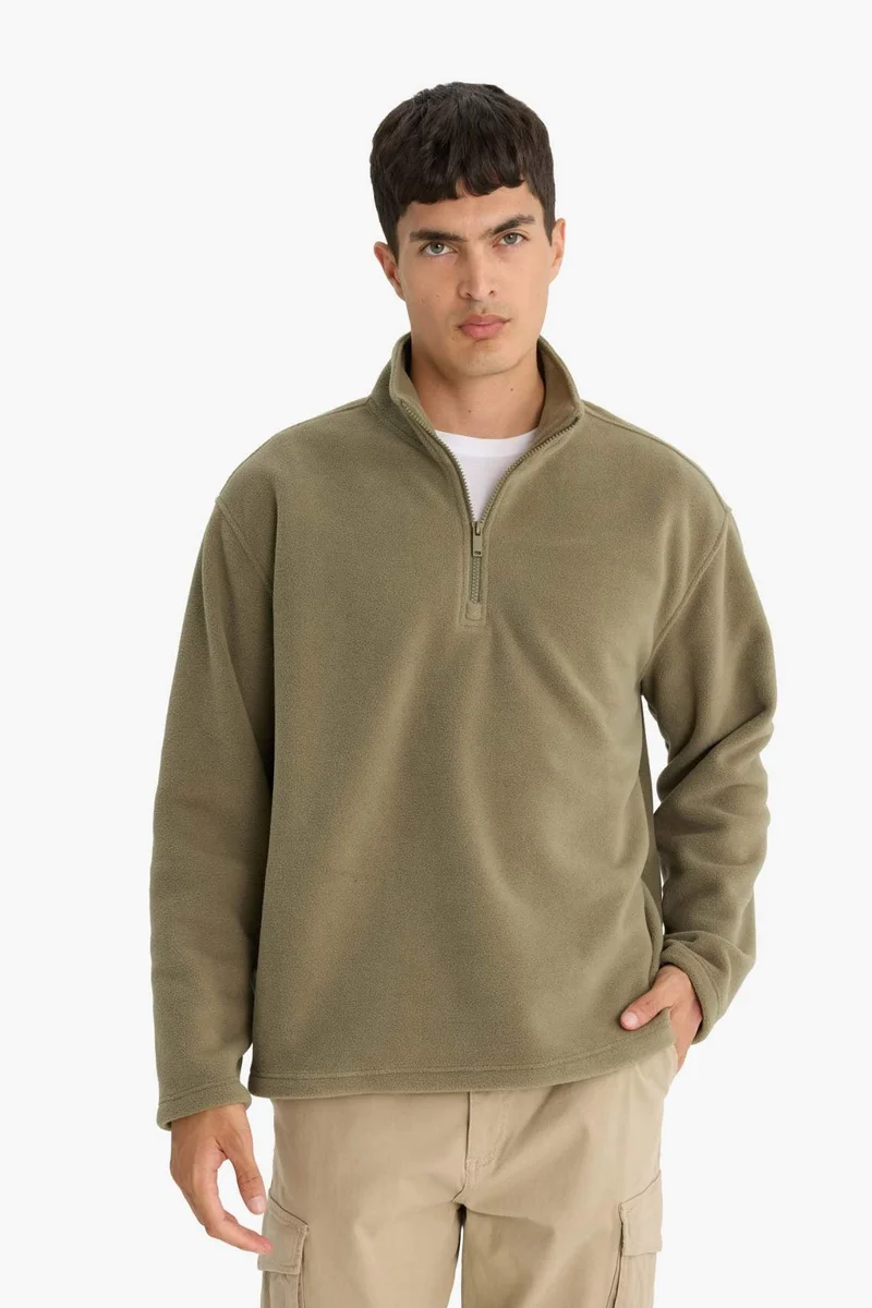 ديفاكتو Relax Fit Half Zippered Fleece Sweatshirt