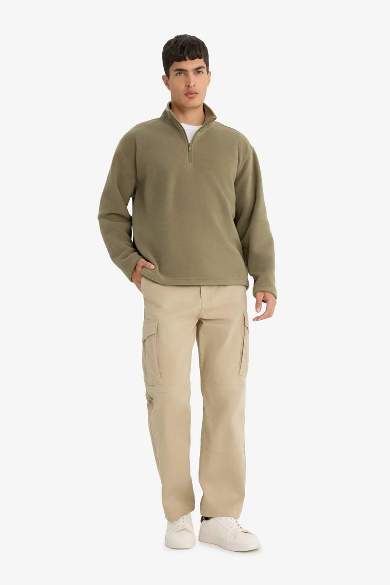 ديفاكتو Relax Fit Half Zippered Fleece Sweatshirt