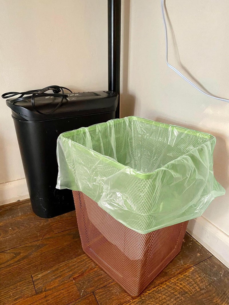 YYaaloa 8 Gallon Trash Bags Colored - Extra Thick Medium Garbage Bags 1.1 mil Strong  Leakage-Free Unscented 30 Liter Thick for Bathroom  Office  Kitchen Waste Basket Trash Can (Green  200 Count) - Image 5