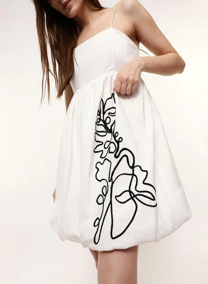دينيس لينغو Off White 100% Cotton Poplin Embroidered Mini Wrap Loose Dress For Women