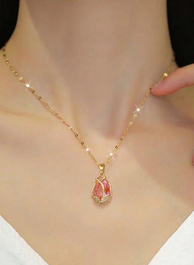 إيكوال سلسال نسائي أنيق مصنوع من الاستانلس ستيل مطلي باللون الذهبي - Image 1