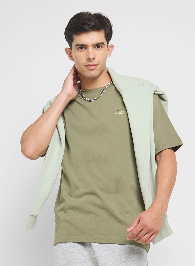 New Balance Athletics Logo T-Shirt - Image 1