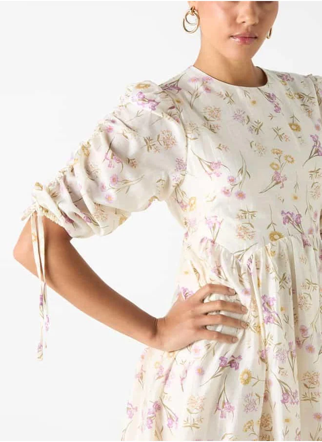 2Xtremz 2Xtremz Floral Print Midi Dress with Round Neck and Tie-Up Detail