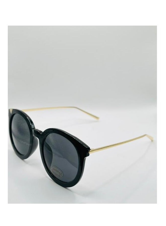 نظارات شمسية بإطار بلاستيكي عاكس للنساء والرجال من Cat Eye للقيادة والسفر على الشاطئ UV400 - Image 2