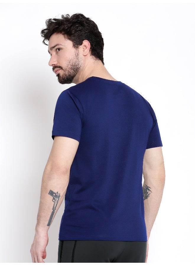 Beyoung Navy Blue Plain T-shirt For Men - Image 2