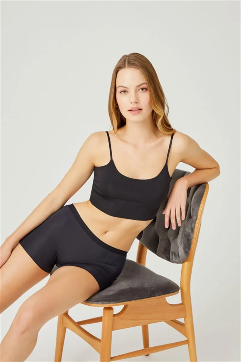 COTTONHILL Black Basic Laser Cut Seamless Women's Boxer Panties