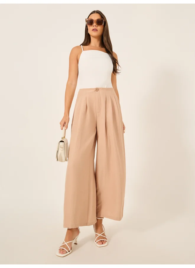 Styli Styli Solid Strappy Cami Top