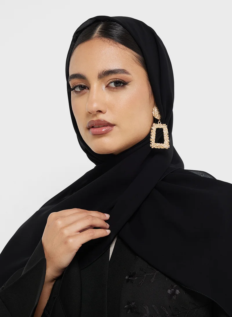 hayas closet Embellished Flared Sleeve Abaya