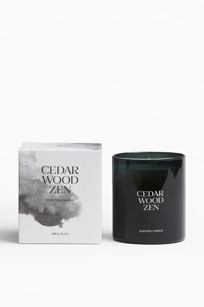 اتش اند ام شمعة معطرة في حامل زجاجي