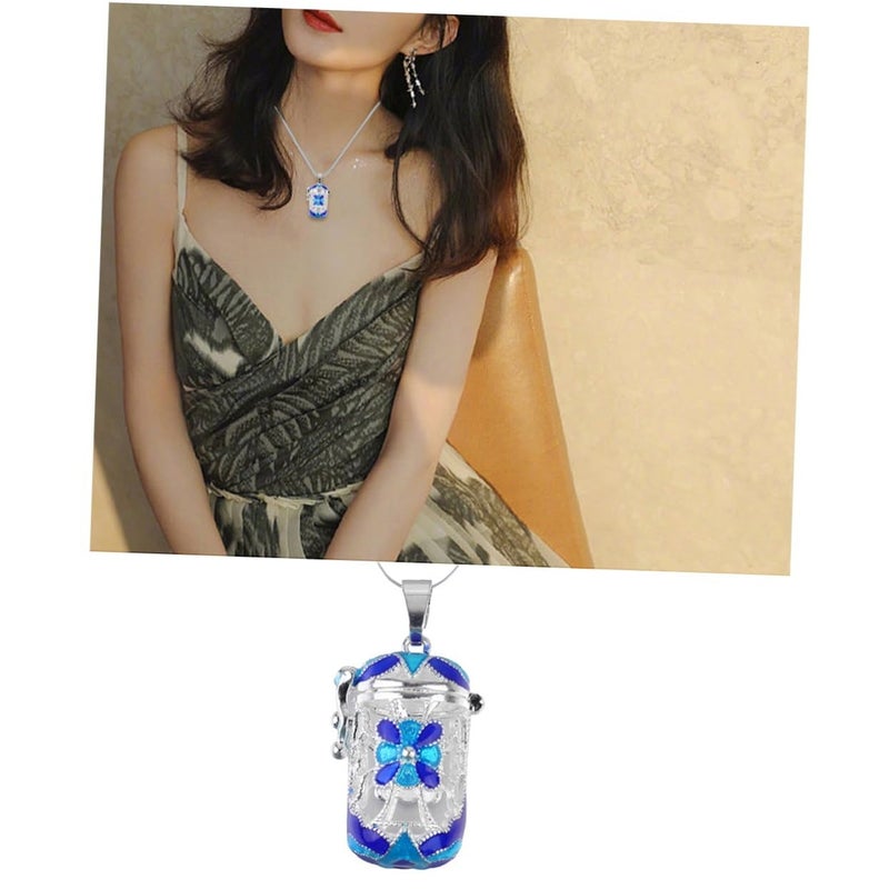 Copper Hollow Out Pendant Perfume Bottle Openable Aromatherapy Oil Diffuser - Image 4