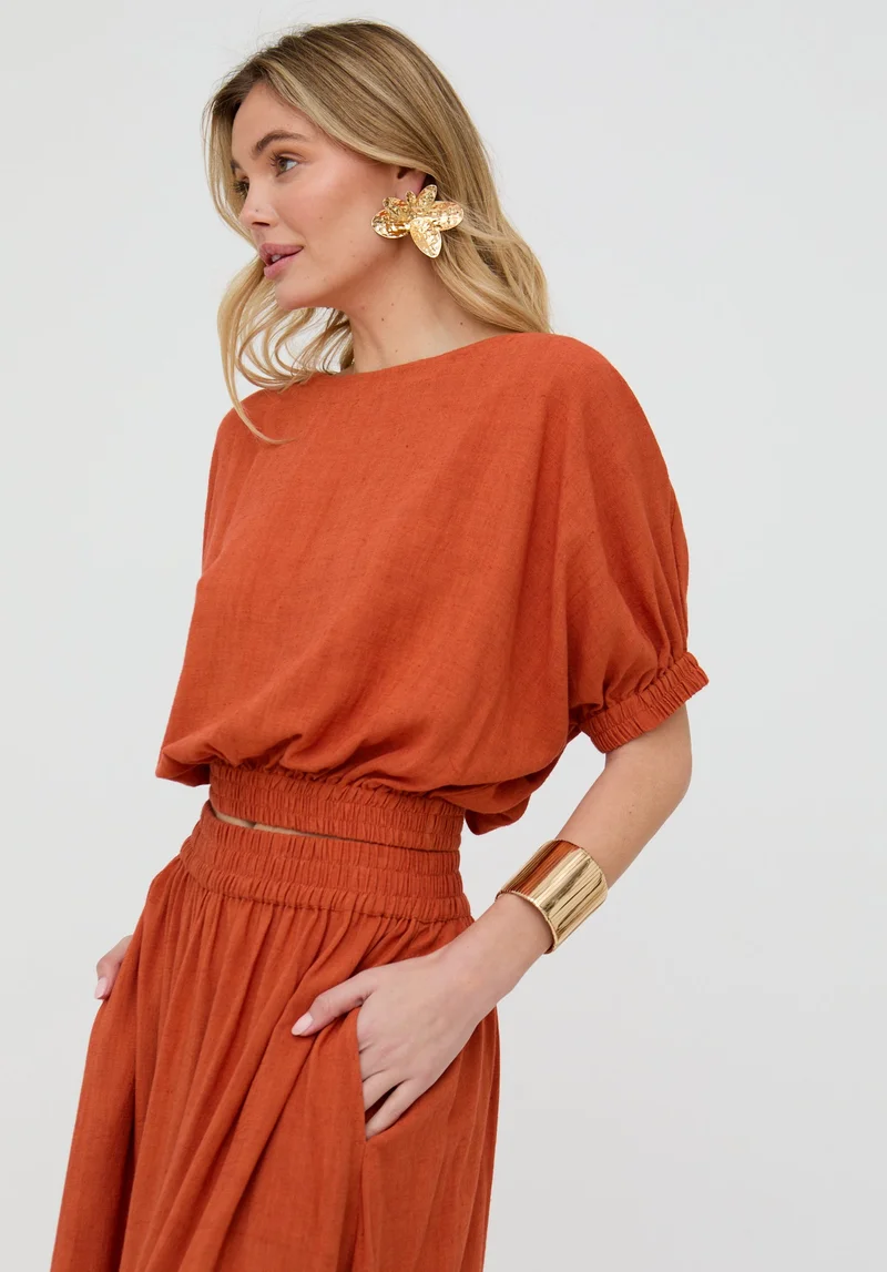 رافاي Poppy Boat Neck Top In Rust