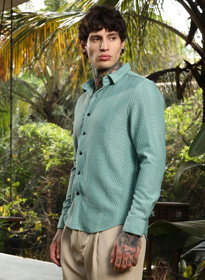 Campus Sutra Campus Sutra Men's Seagreen Marquise-Panel Tactile Shirt For Casual Wear | Spread Collar | Long Cuffed Sleeves | Button Closure | Shirt Crafted With Comfort Fit For Everyday Wear