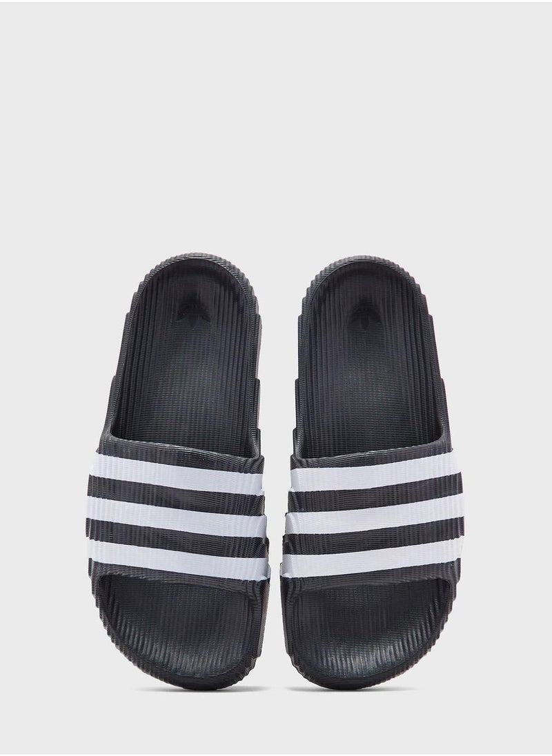 adidas Originals Adilette 22  - Image 4