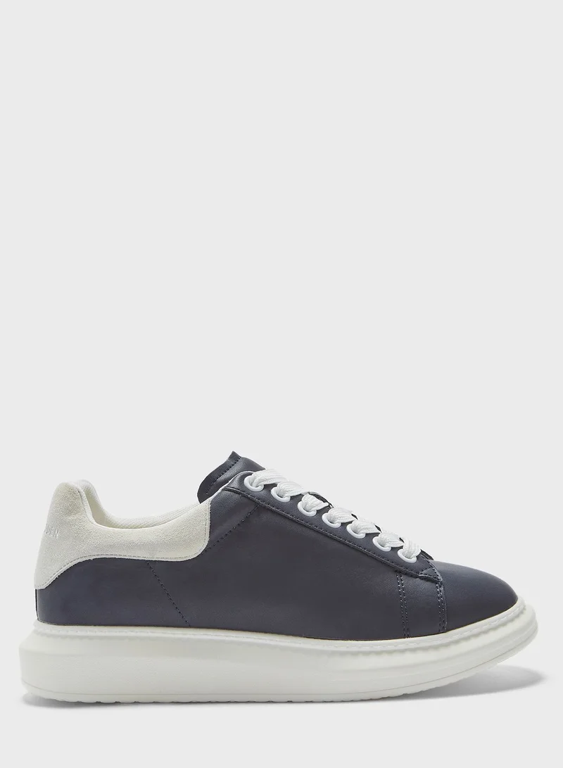 STEVE MADDEN Frosted Sneakers
