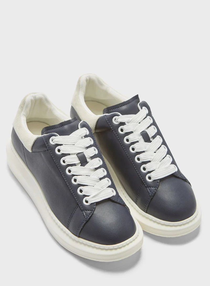 STEVE MADDEN Frosted Sneakers