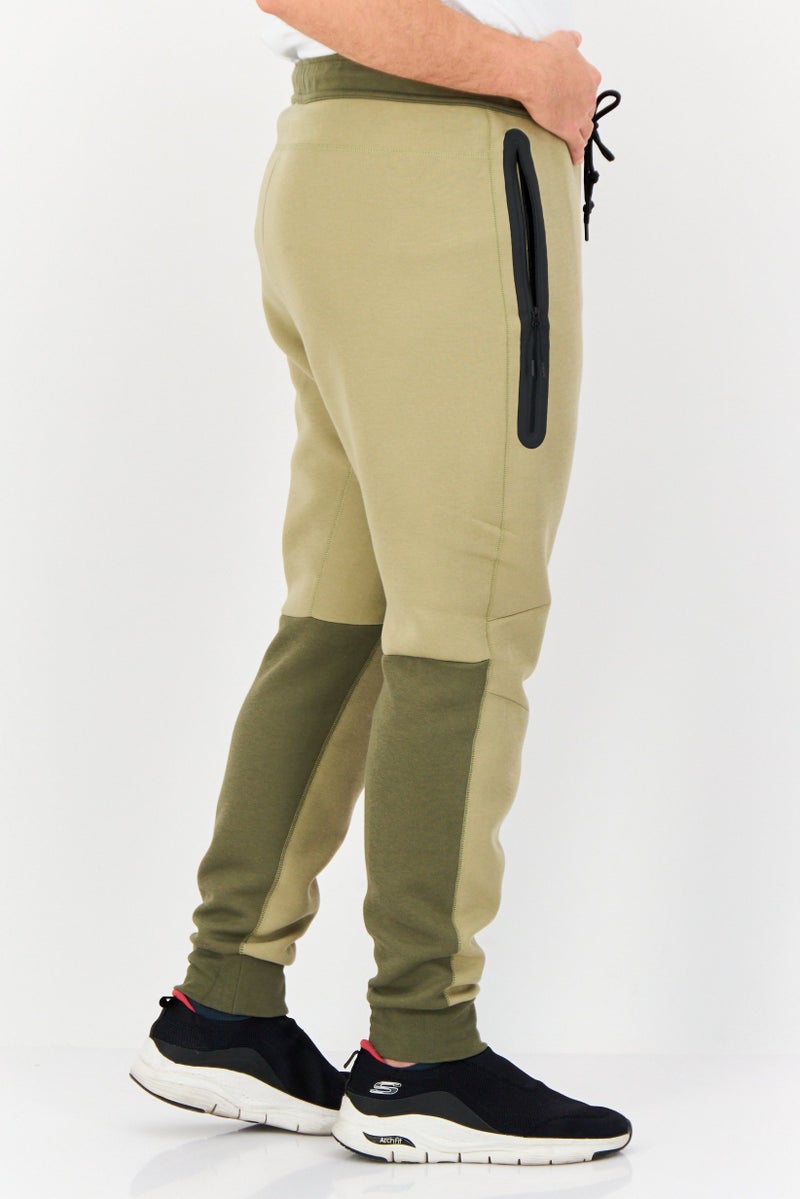 Nike Men Sportswear Fit Outdoor Sweatpants, Multicolor - Image 4