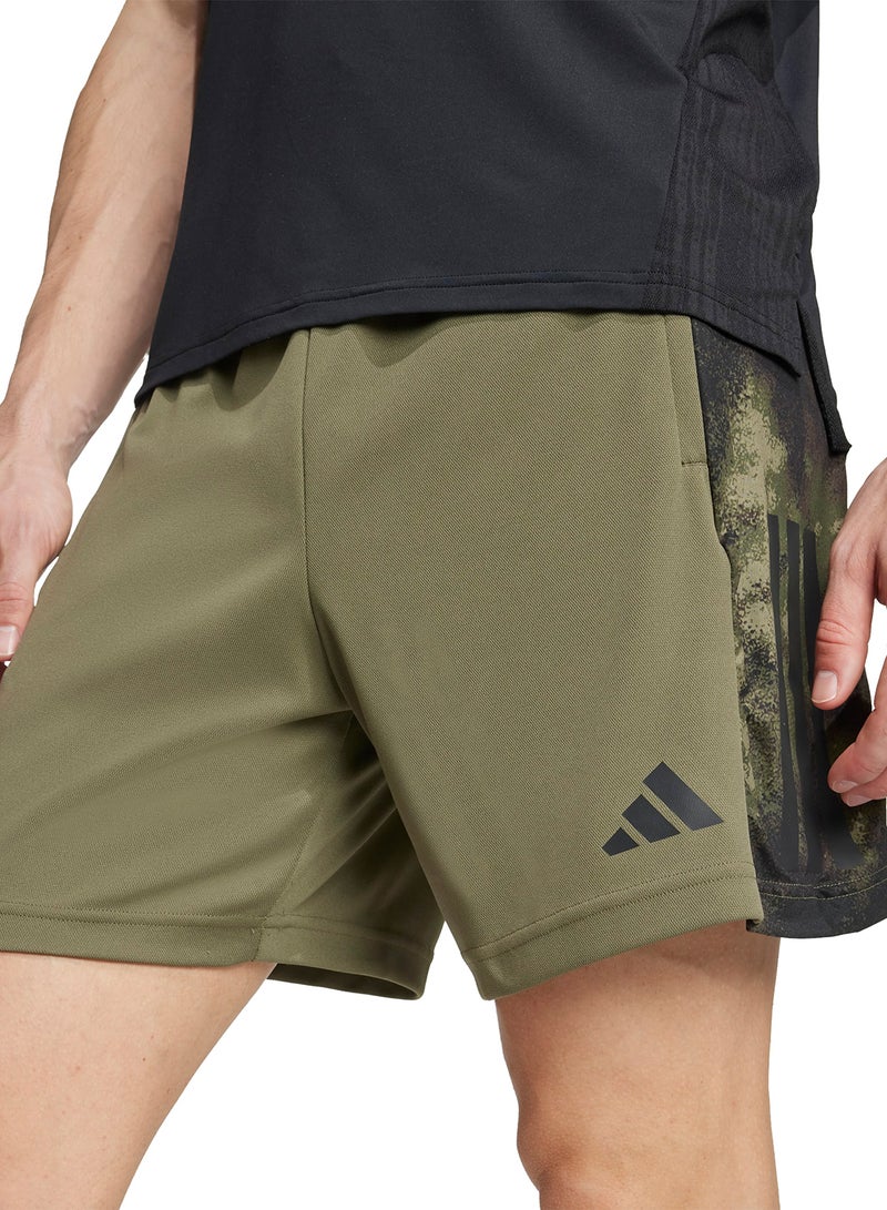 اديداس شورت تدريب أساسي بثلاث خطوط للموسم - Image 3