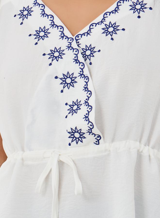 Styli Styli Embroidered V-Neck Puff Sleeve Peplum Blouse  - Image 4