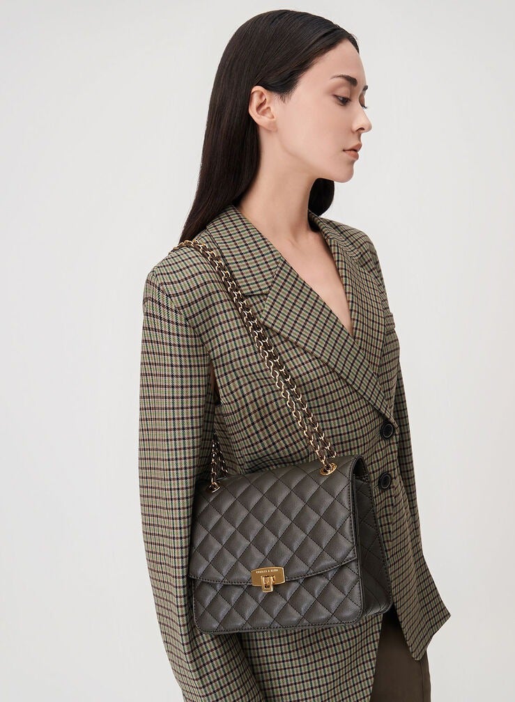 Charles & Keith Quilted Chain Strap Clutch camera bag - Image 4
