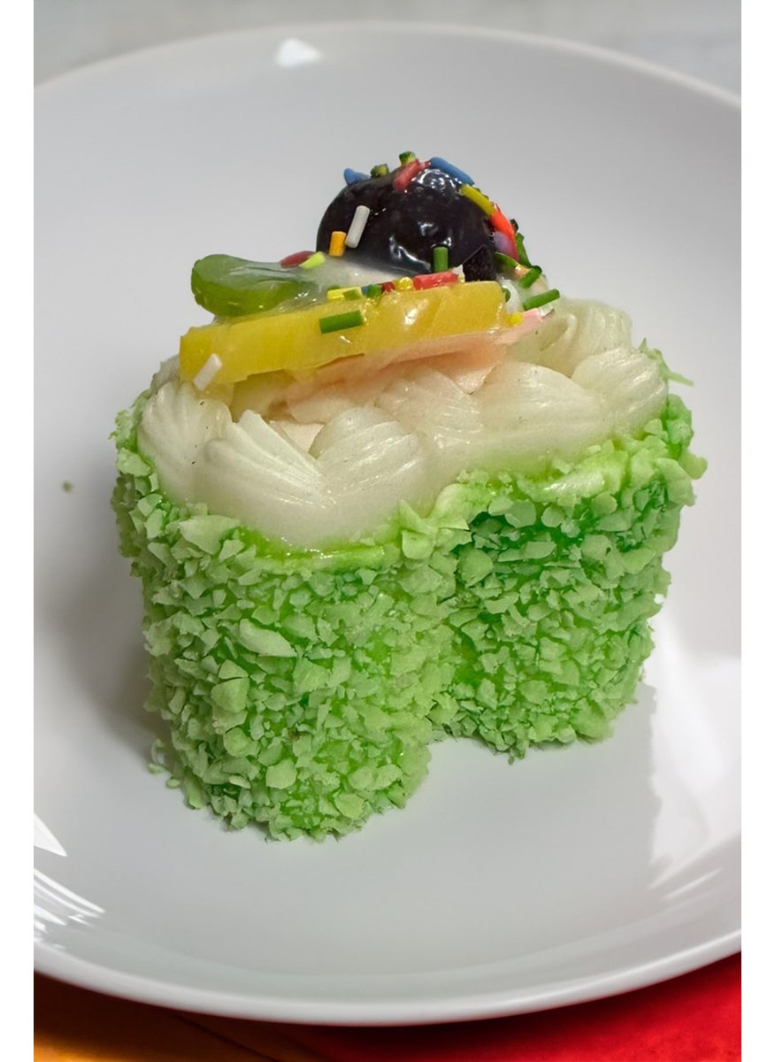 Artificial Decorative Pistachio Cake - pzsku/Z412AFB2FCEE25B518D84Z/45/_/1725725369/b8202d33-f6e2-4b68-9696-0faa136135f1