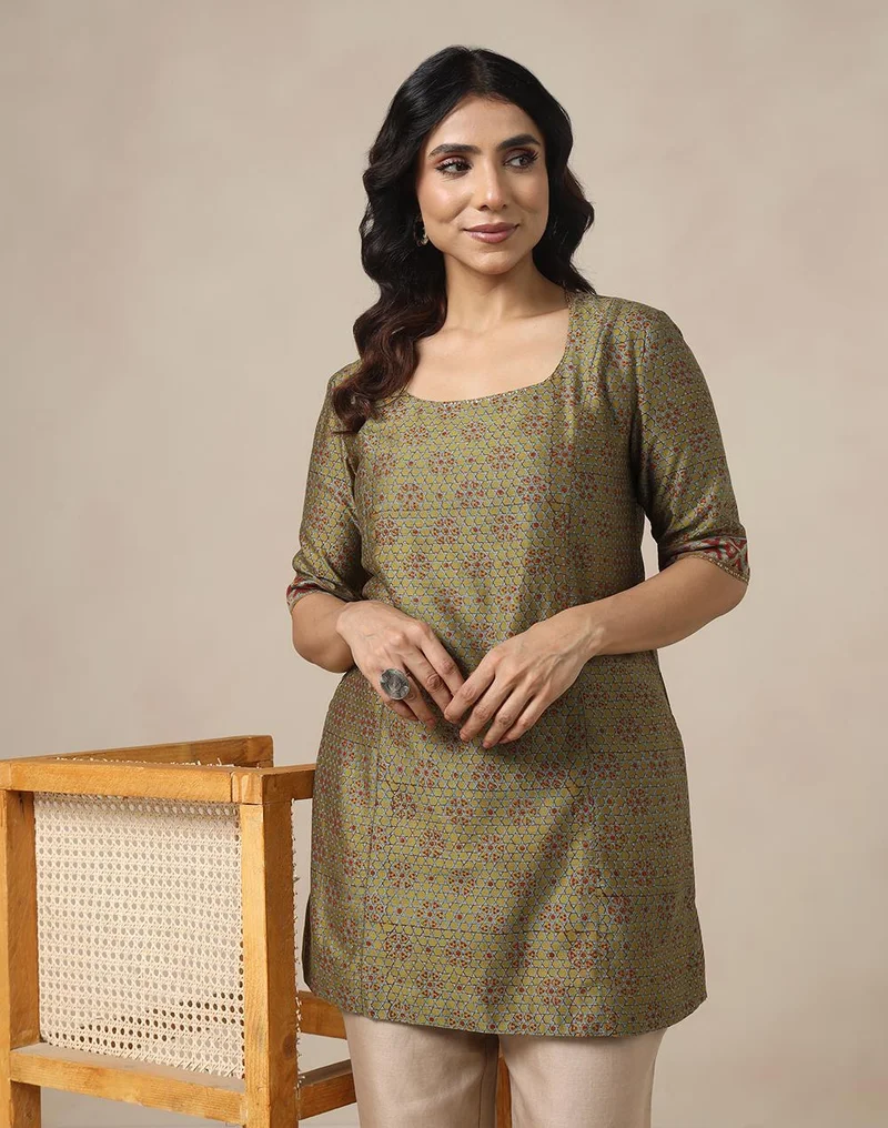 فاب انديا Lime Cotton Silk Hand Block Printed Slim Fit Short Kurta