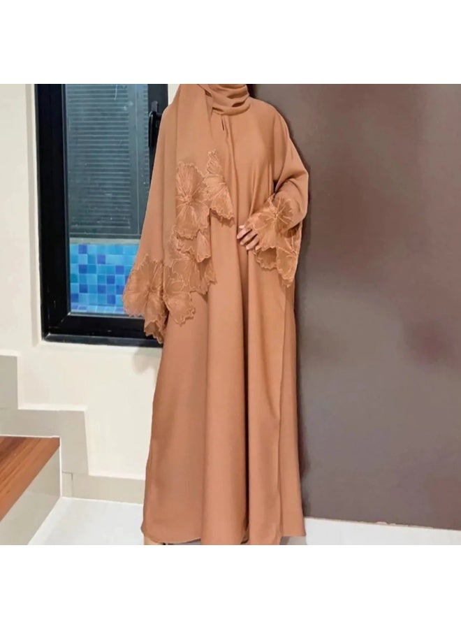 2 قطعة - فستان روب نسائي بلون صلب مع التطريز الزهري وحواف من الدانتيل مع غطاء رأس مطابق - Image 1