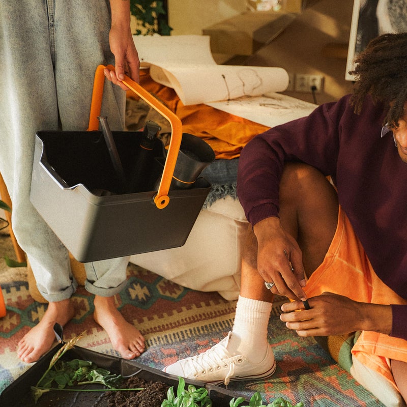 Fiskars Garden Tool Caddy with Removable Small Tool Storage for Indoor and Outdoor Gardening Use, Made with Recycled Plastic - Image 4