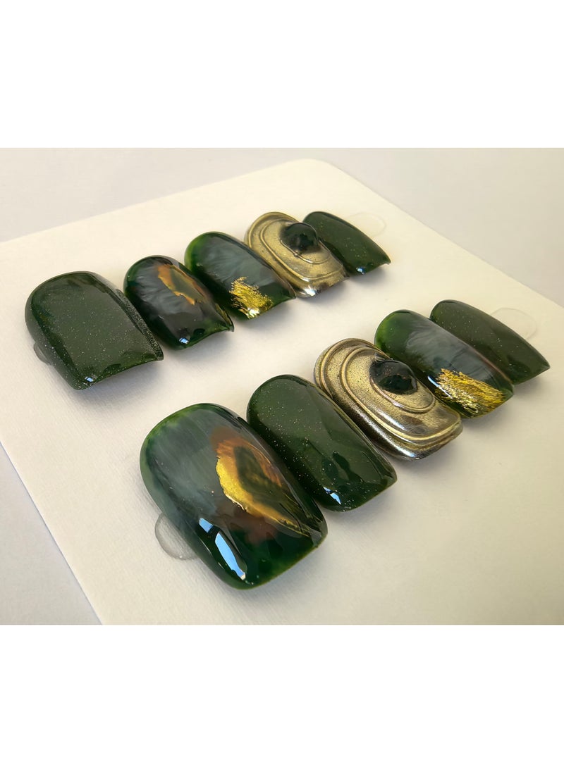 Sophisticated Handmade Square-shaped Press-on Nails: A Unique Blend of False Nails and Nail Art, Showcasing Elegant Dark Green with Captivating Metallic Accents (Size M)