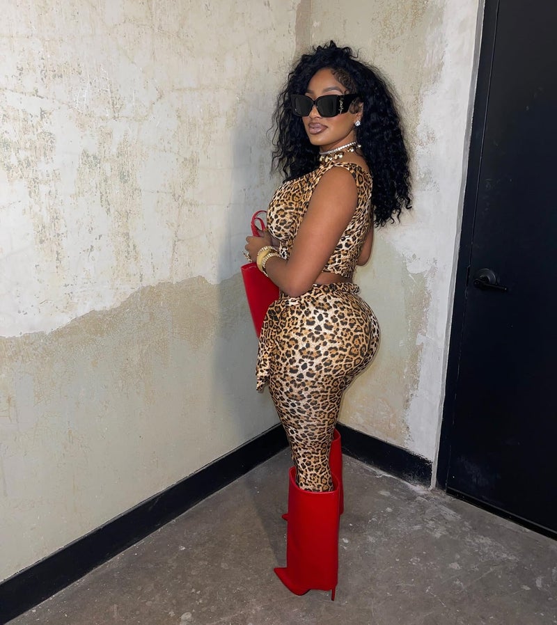 YOUFE Cheetah Print 2 Piece Set for Women Sleeveless Leopard Print Cropp Top Bodycon Pant Outfit with Lace Y2K Club Tracksuit - Image 2