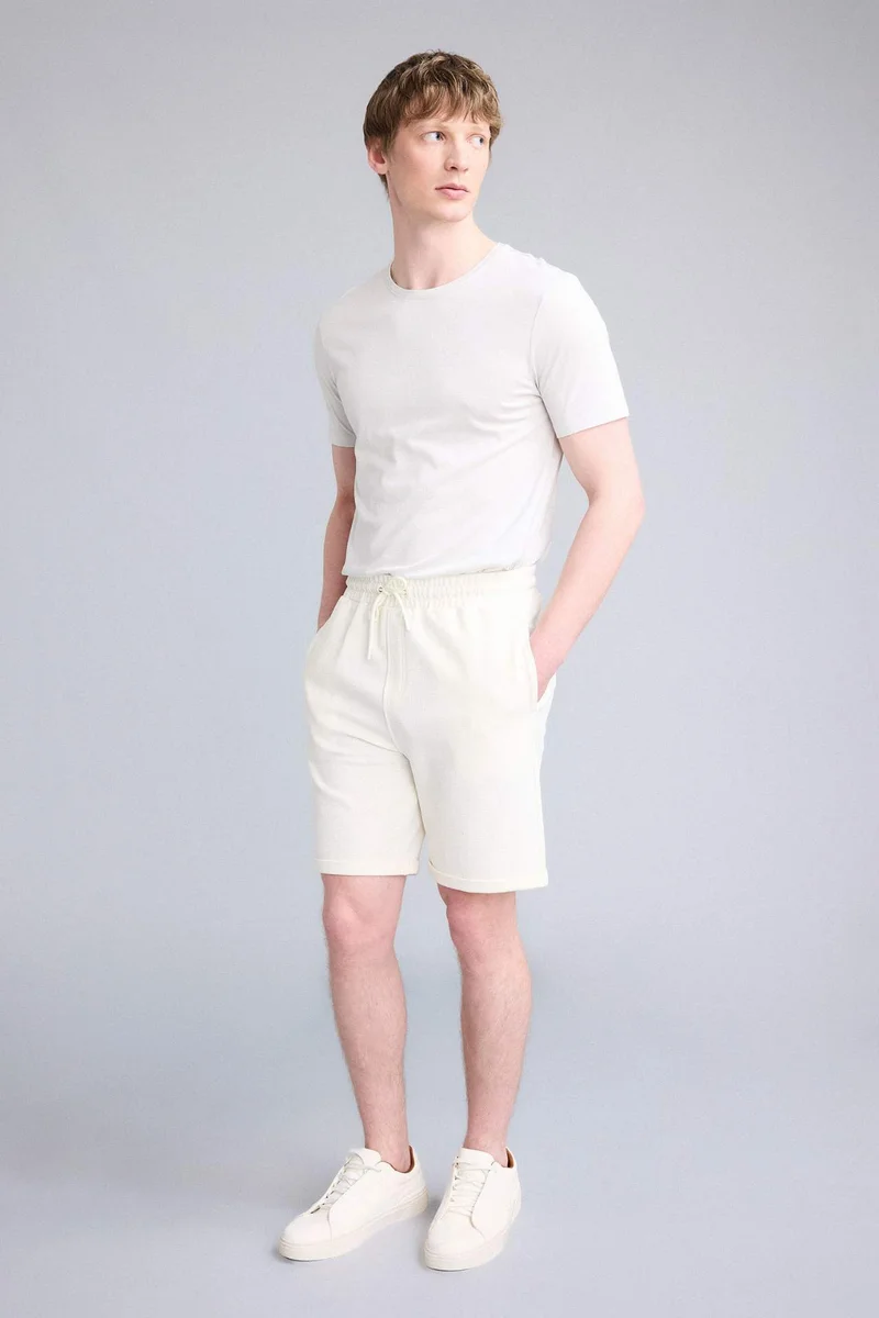 DeFacto Regular Fit Shorts