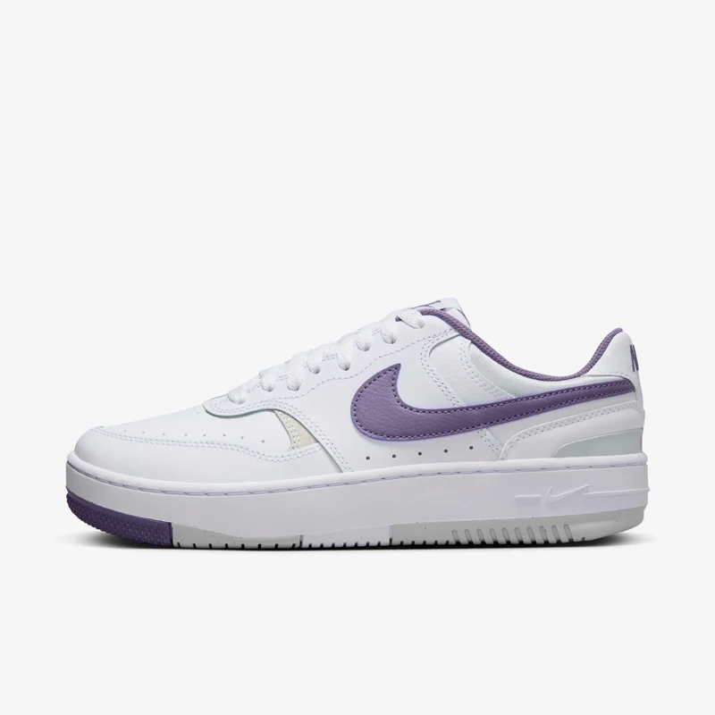 Nike Women's Gamma Force Shoes