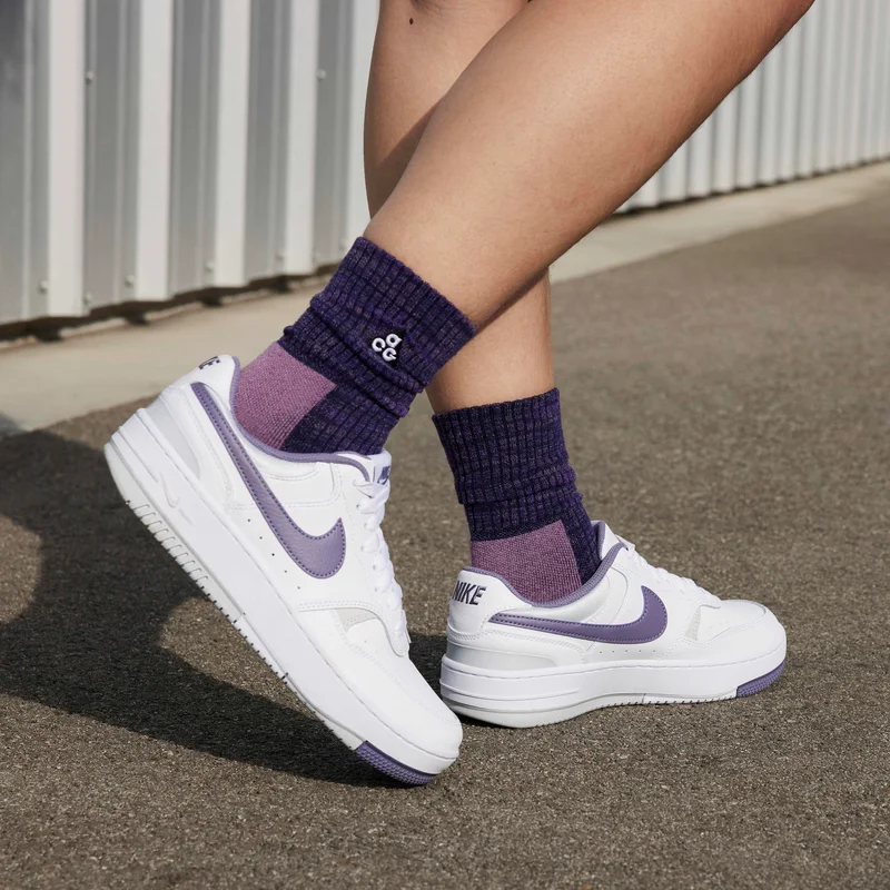 Nike Women's Gamma Force Shoes