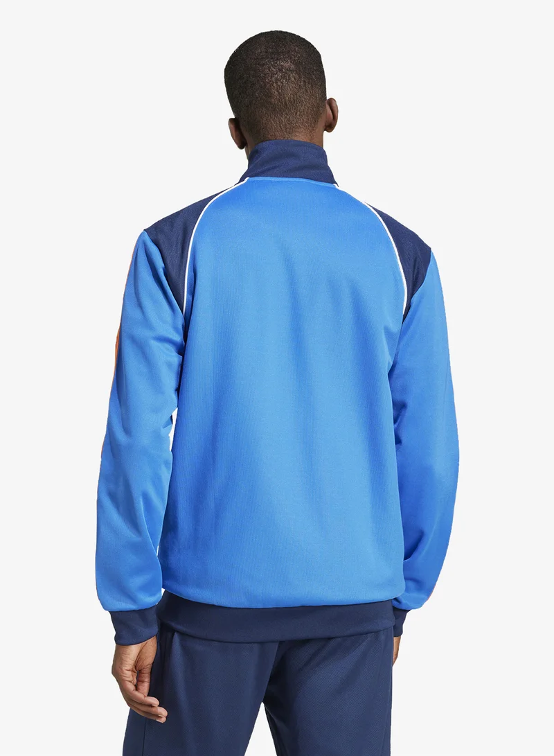 اديداس اوريجينالز قميص إيسنشيا بشعار