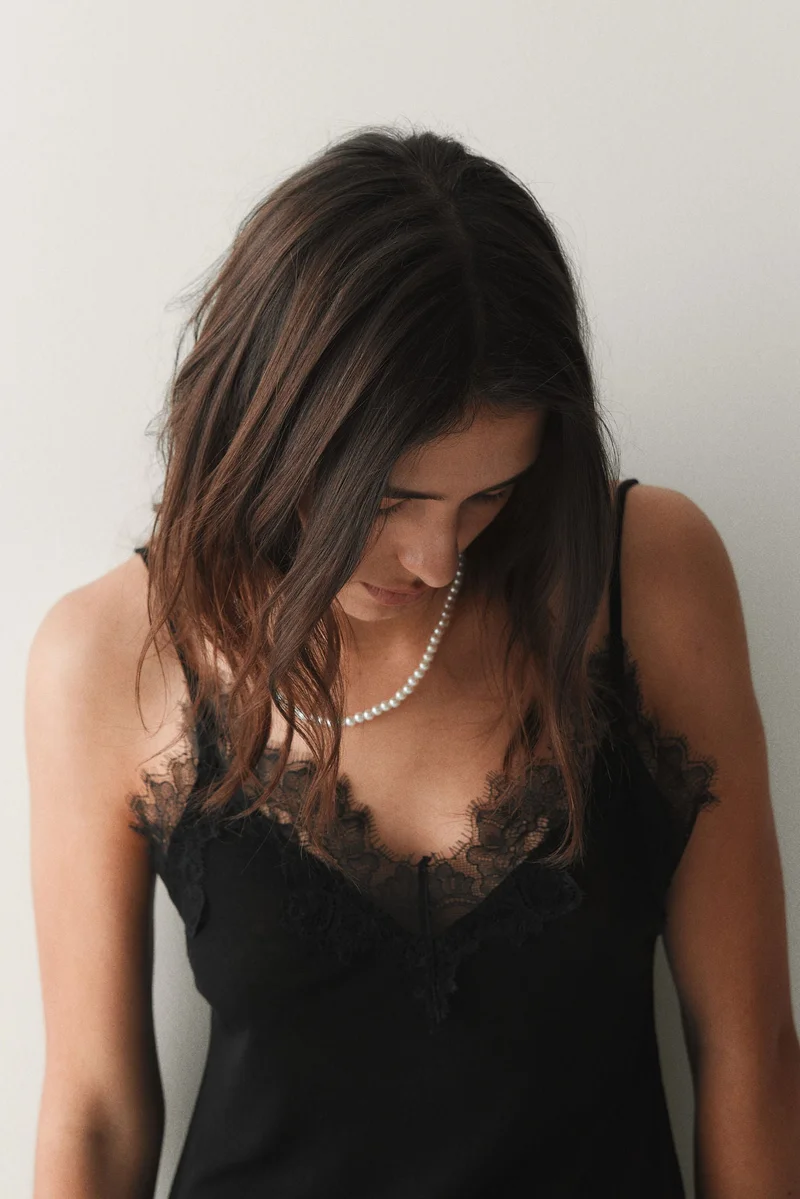 اتش اند ام فستان نوم بحواف من الدانتيل