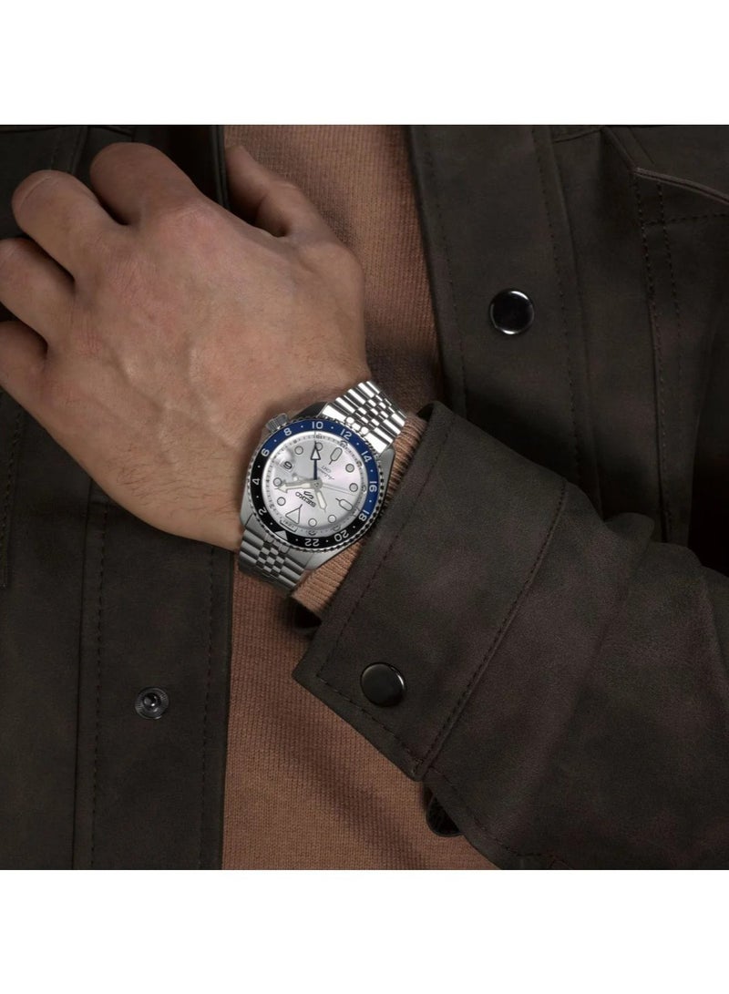 Seiko سايكو 5 سبورت أوتوماتيك GMT ساعة رجالية من الفولاذ المقاوم للصدأ بقرص أبيض SSK033K1 - Image 3