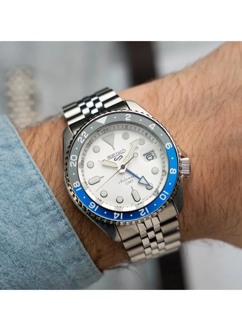 Seiko سايكو 5 سبورت أوتوماتيك GMT ساعة رجالية من الفولاذ المقاوم للصدأ بقرص أبيض SSK033K1 - Image 2