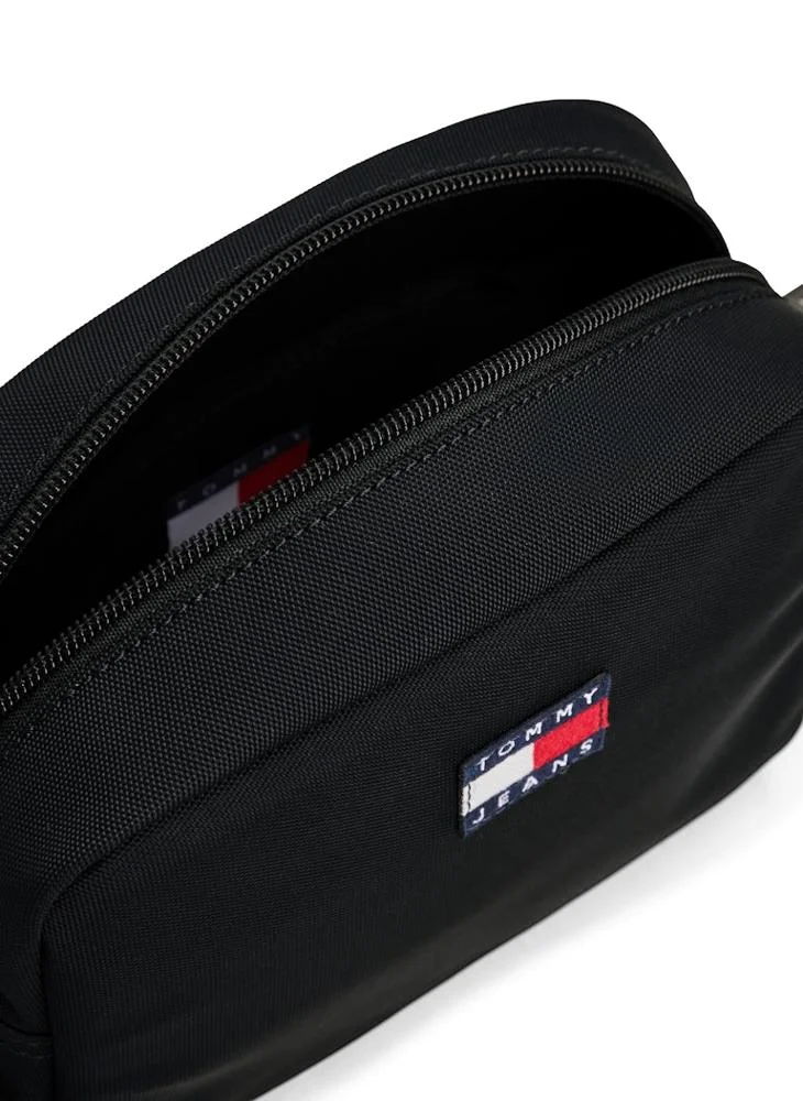 TOMMY JEANS Logo Crossbody Bag