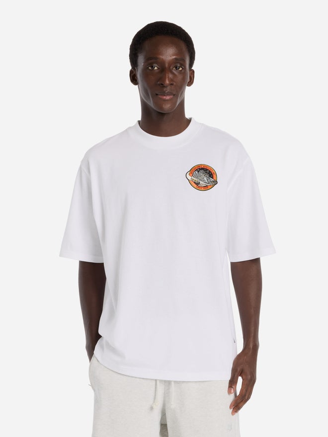 New Balance Men White Graphic Oversized T-Shirt - Image 1