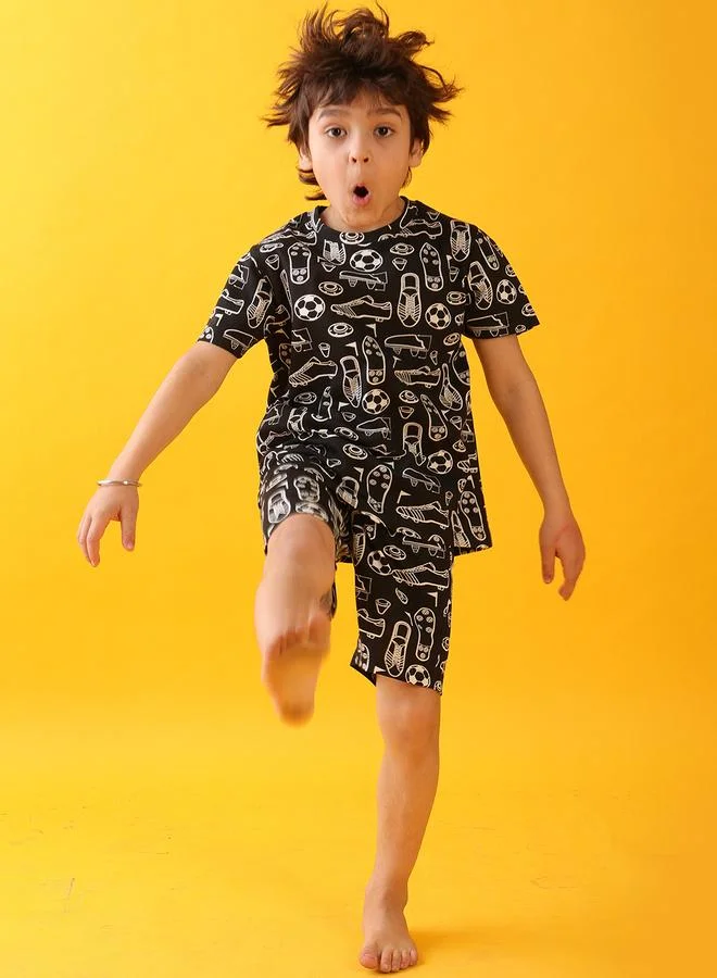 انثريلو طقم تي شيرت وشورت بطبعة كرة قدم من أنثرلو