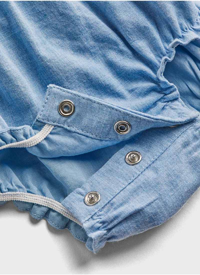 اتش اند ام Kids Ruffle Tiered Dungaree Shorts