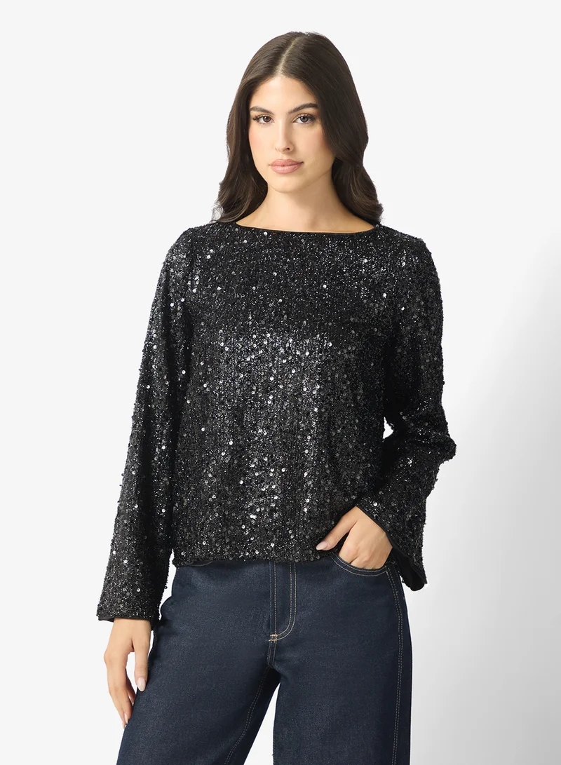 فيرو مودا بلوزة بأكمام طويلة بتفاصيل فيونكة من مجموعة