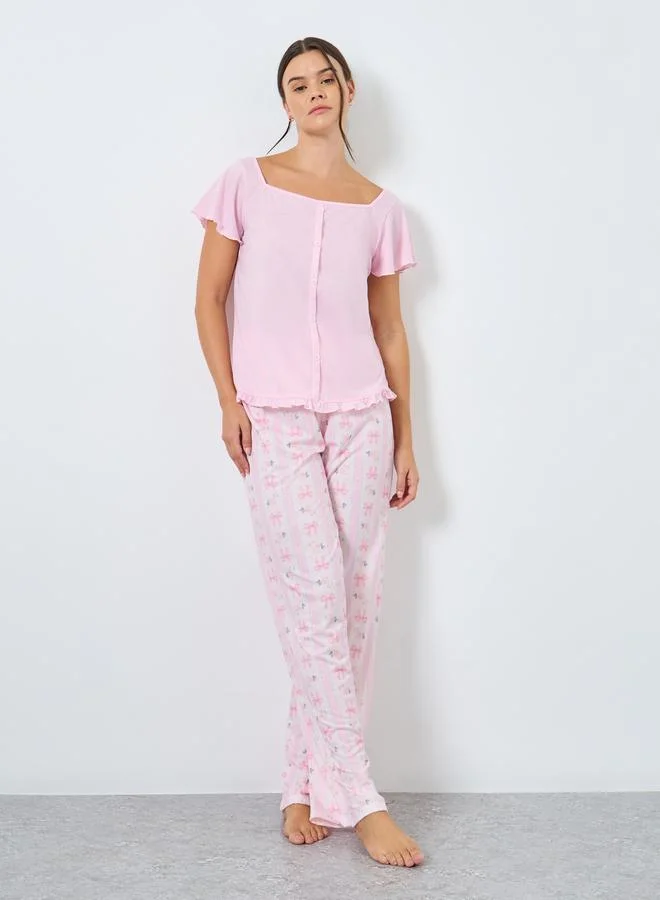 Styli Styli Button Through Lettuce Hem Top and Bow Print Pyjama Set