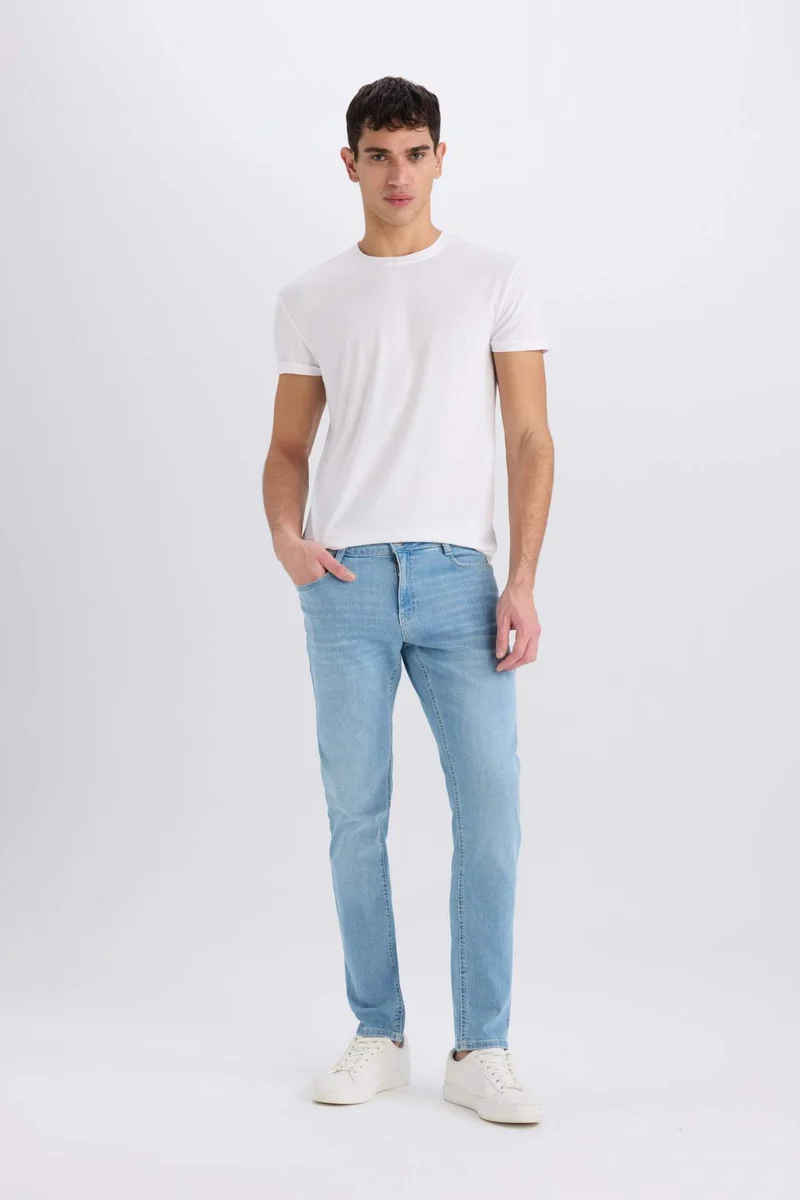ديفاكتو Carlo Skinny Fit Extra Slim Fit Regular Waist Jeans
