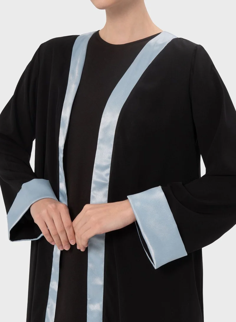 ديميور Color Block Abaya