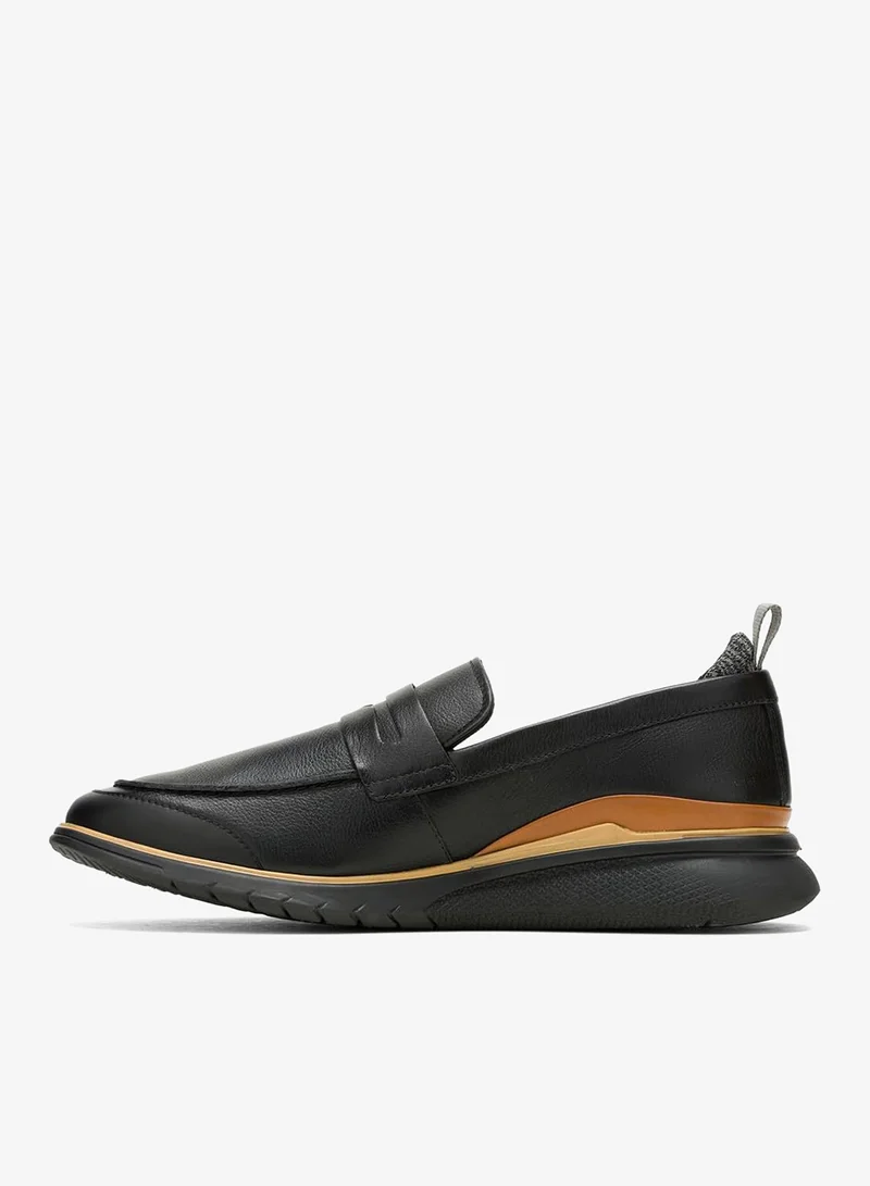 هاش بابيز Faux Leather Pull-On Sneaker